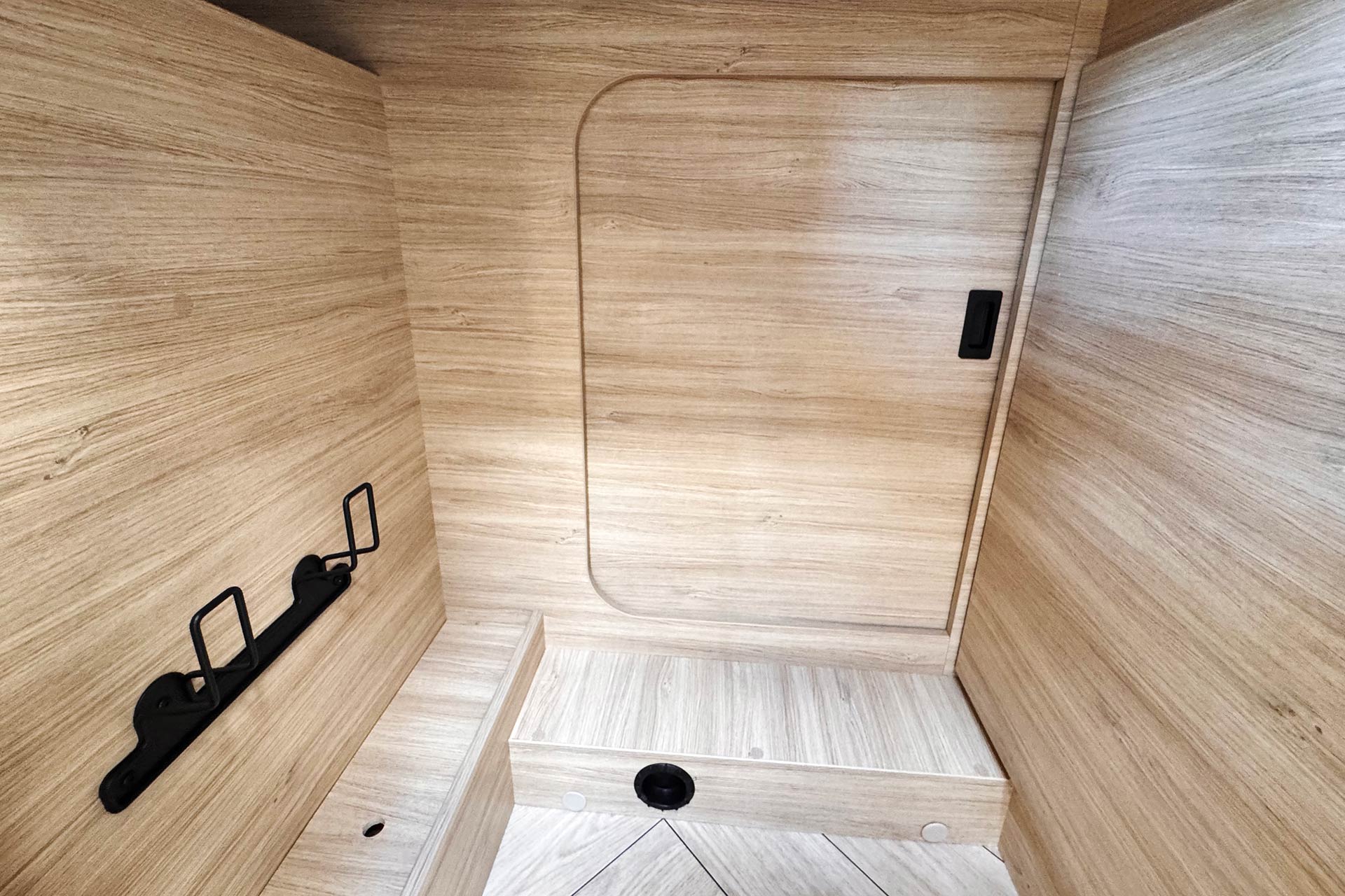 Chausson-S614-Ylva-04-02
